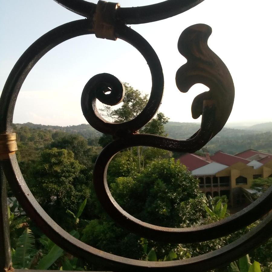 Residence Du Pelerin - Villa L'Ecrin De Verdure A Bandjoun Dış mekan fotoğraf